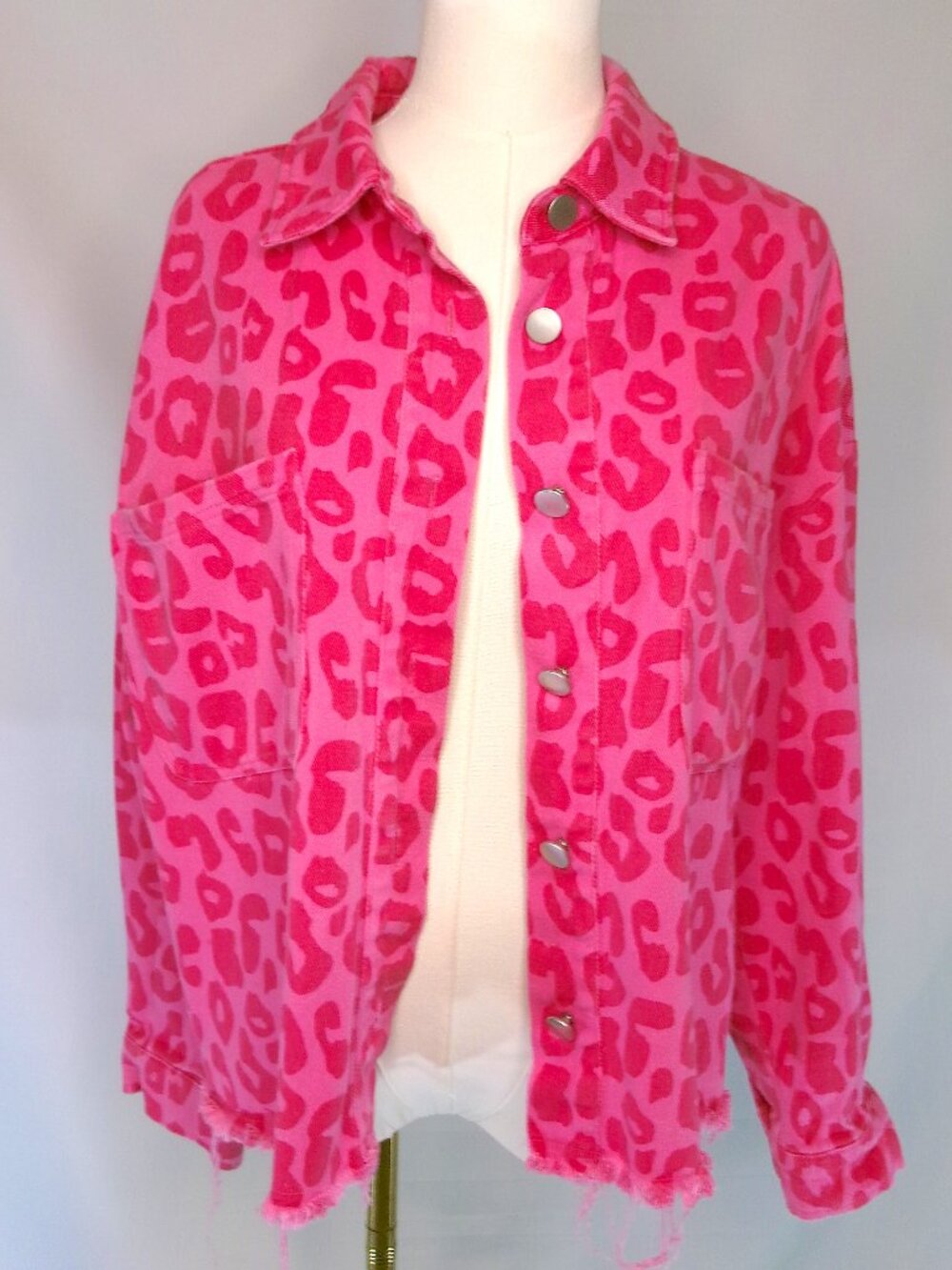 Jodifl Pink Leopard Print Denim Jacket Medium Oversized Frayed Hem Shacket